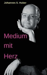 bokomslag Medium mit Herz