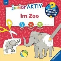 bokomslag Wieso? Weshalb? Warum? junior AKTIV - Im Zoo