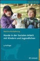 bokomslag Hunde in der Sozialen Arbeit mit Kindern und Jugendlichen