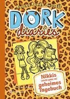 bokomslag DORK Diaries 09. Nikkis (nicht ganz so) geheimes Tagebuch