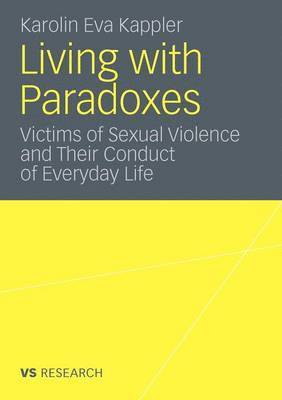 bokomslag Living with Paradoxes