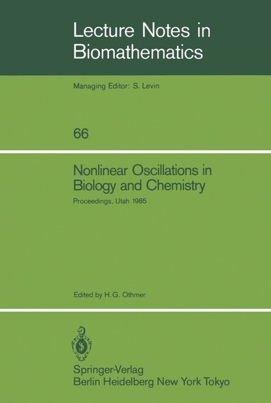 bokomslag Nonlinear Oscillations in Biology and Chemistry