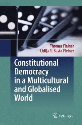 bokomslag Constitutional Democracy in a Multicultural and Globalised World