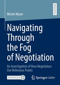 bokomslag Navigating Through the Fog of Negotiation