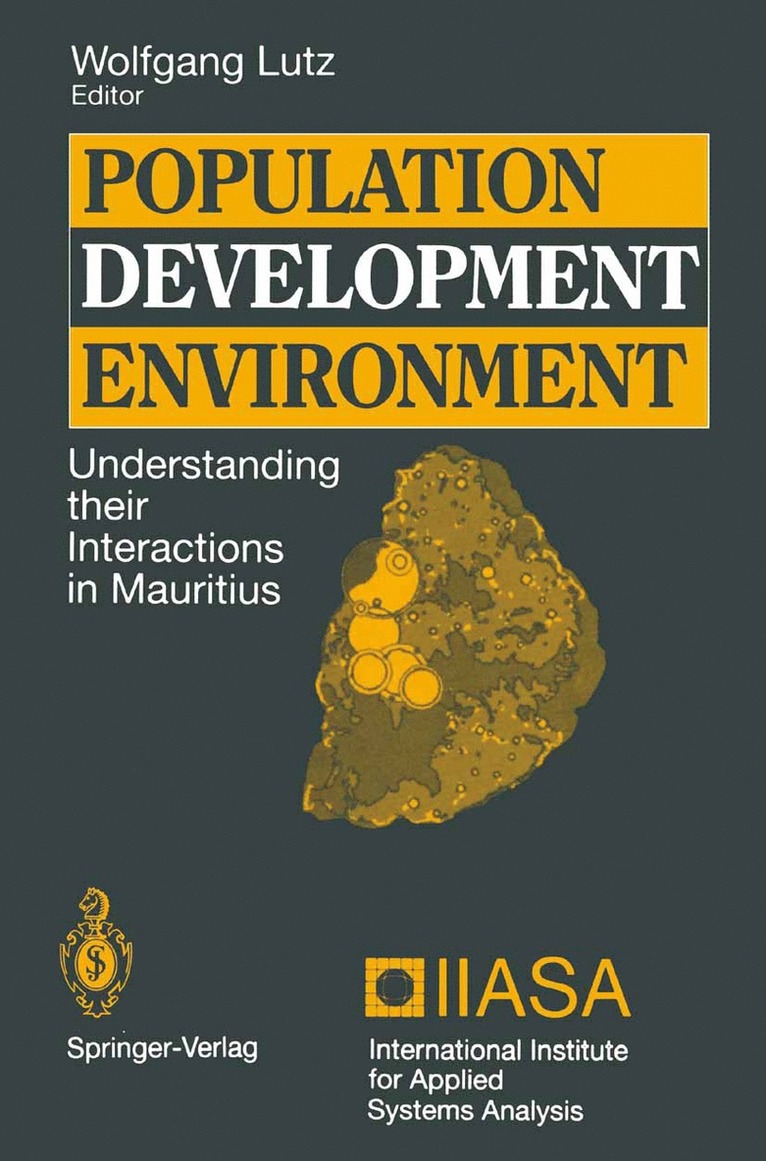 Wolfgang Lutz - Population — Development — Environment, Häftad
