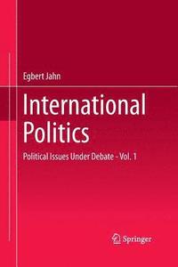 bokomslag International Politics