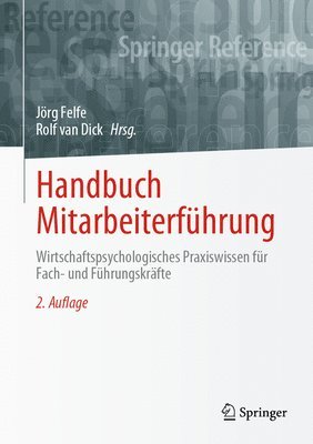 bokomslag Handbuch Mitarbeiterfhrung