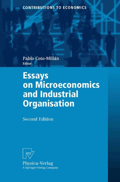Pablo Coto-Millán - Essays on Microeconomics and Industrial Organisation, Häftad