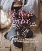 bokomslag Ich stricke Socken - cosy & trendy