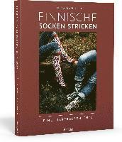 bokomslag Finnische Socken stricken. Eine Liebesgeschichte.