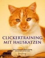 bokomslag Clickertraining mit Hauskatzen