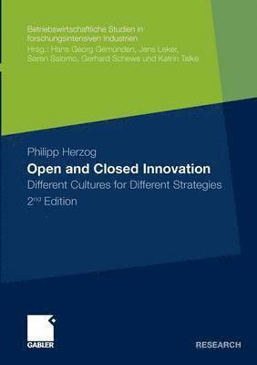 bokomslag Open and Closed Innovation