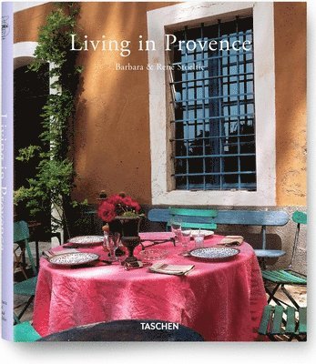 Stoeltie, Angelika Taschen - Living in Provence/Vivre En Provence, Inbunden