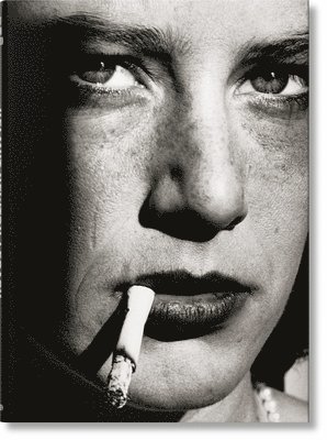 bokomslag Helmut Newton. Legacy