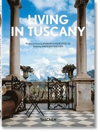 bokomslag Living in Tuscany. 40th Ed.