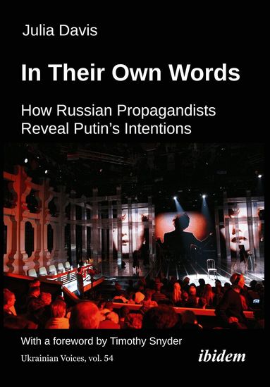 Julia Davis - In Their Own Words, Häftad