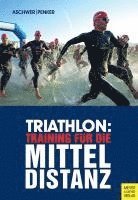 bokomslag Triathlon: Training für die Mitteldistanz