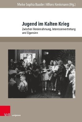 bokomslag Jugend im Kalten Krieg