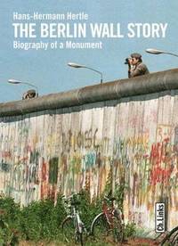 bokomslag The Berlin Wall Story