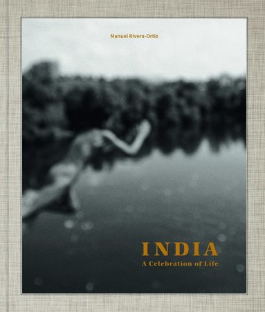 India, Inbunden