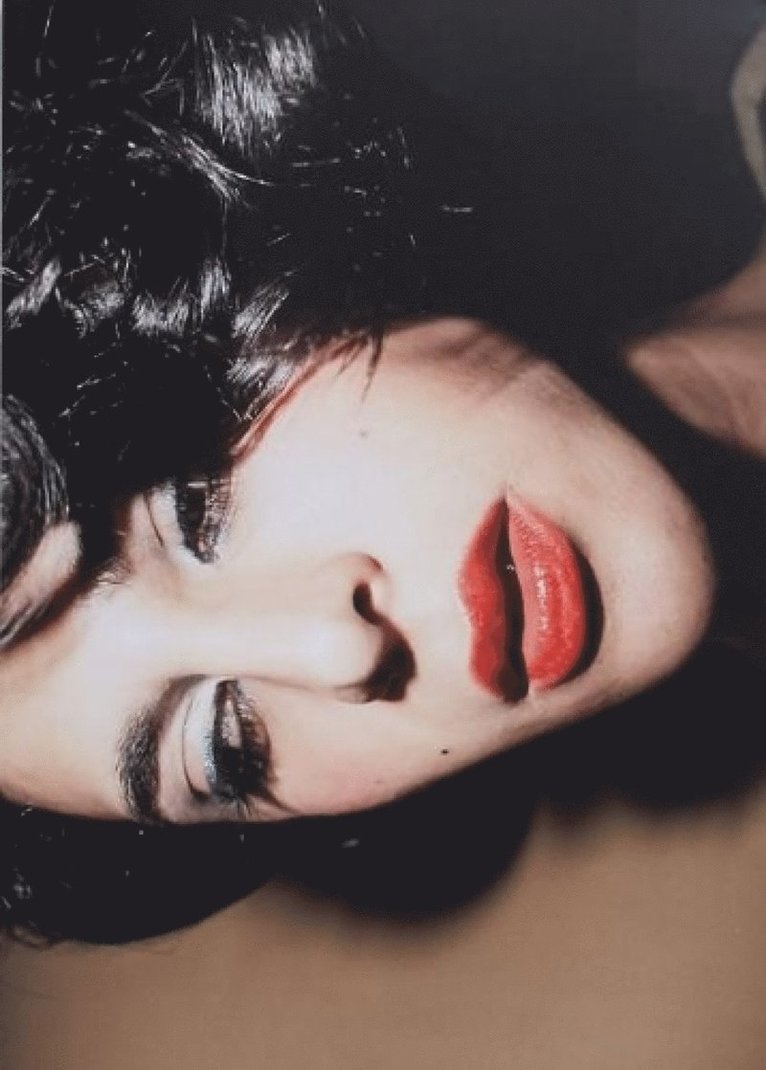 Jesús León, Jesus Leon - Vida, Häftad