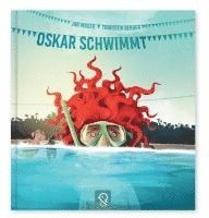 Oskar schwimmt