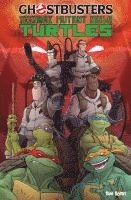 Eric Burnham, Dan Schoening, Tom Waltz - Ghostbusters/Teenage Mutant Ninja Turtles, Häftad
