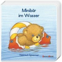 Minibär im Wasser 1