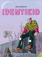 Moa Romanova - Identikid, Häftad