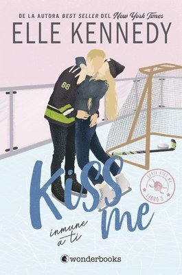 Elle Kennedy - Kiss Me 3 - Inmune a Ti, Häftad