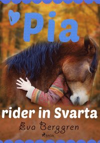 bokomslag Pia rider in Svarta