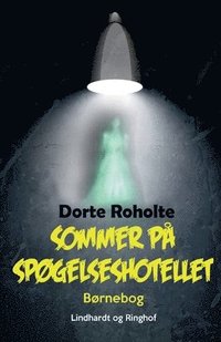 bokomslag Sommer på spøgelseshotellet