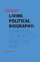 bokomslag Living Political Biography