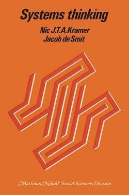 N.J.T.A. Kramer, J. de Smit, N. J. T. a. Kramer, J. De Smit, Nic J. T. a. Kramer, N. J. T. A. Kramer - Systems thinking, Häftad