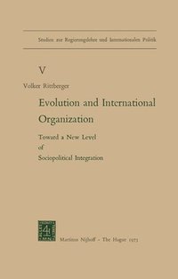bokomslag Evolution and International Organization