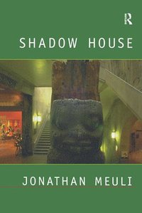 bokomslag Shadow House