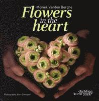 bokomslag Flowers in the Heart