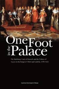 bokomslag One Foot in the Palace