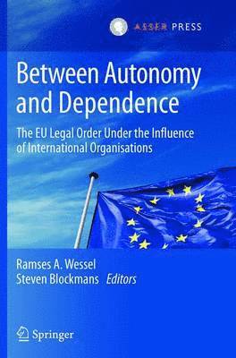 Between Autonomy and Dependence 1