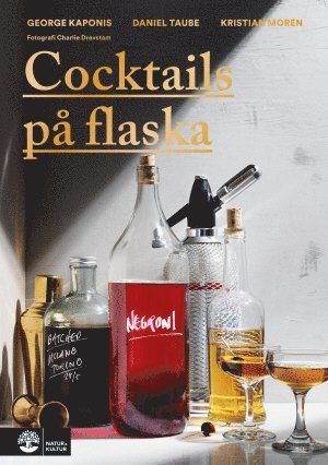 bokomslag Cocktails på flaska