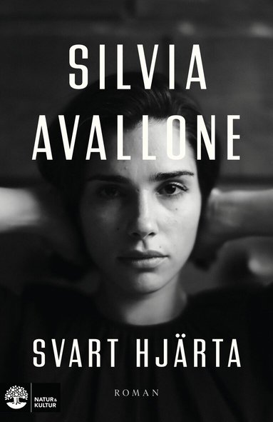 Silvia Avallone - Svart hjärta, Inbunden