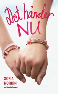 bokomslag Det händer nu