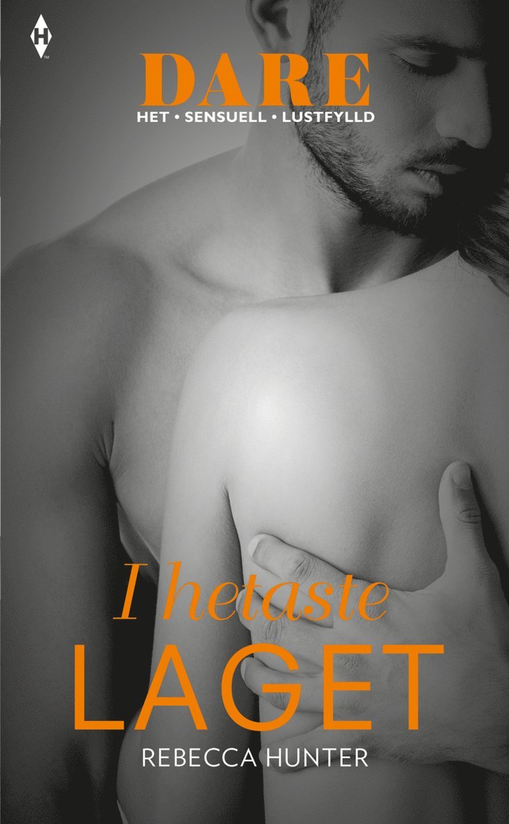 Rebecca Hunter - I hetaste laget, Häftad