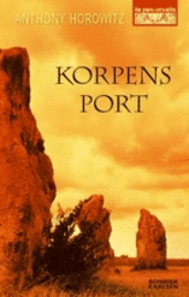 bokomslag Korpens port