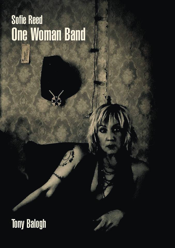 Sofie Reed : one woman band 1