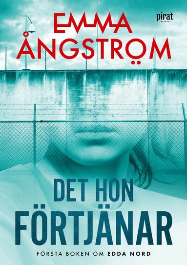 Emma Ångström - Det hon förtjänar, Pocket