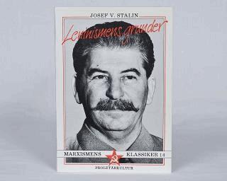 Josef Stalin - Leninismens grunder, Häftad