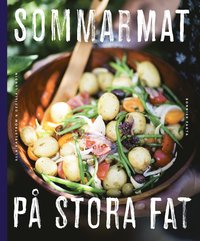 bokomslag Sommarmat på stora fat