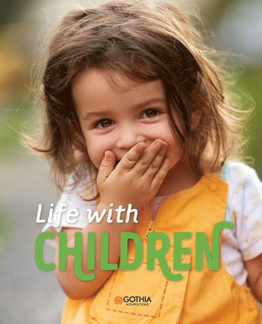 bokomslag Live with children