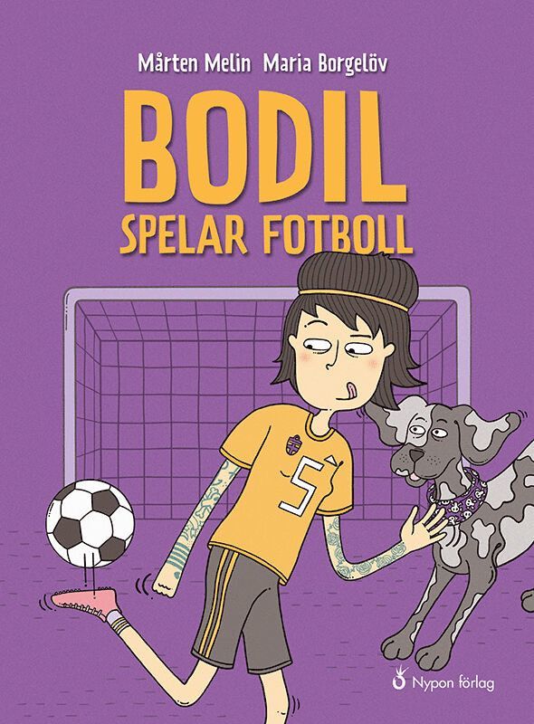 Bodil spelar fotboll 1